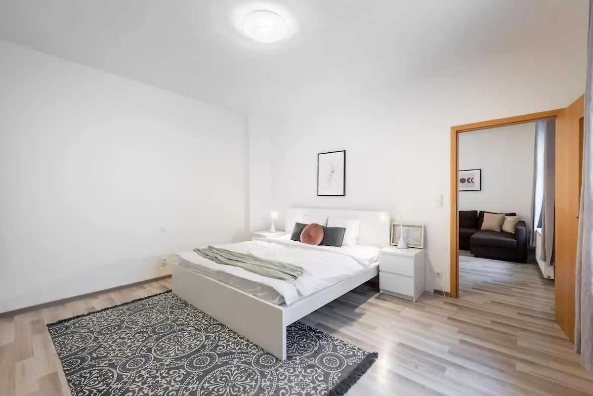 Charming Spacious Apartment In Central براغ جمهورية التشيك